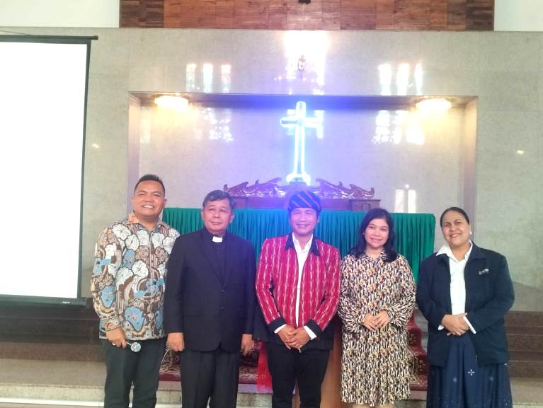 HKBP Medan Sudirman Sukses Gelar Seminar Parheheon Remaja Naposobulung 2026