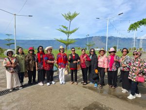 KUNJUNGAN ROHANI SEKSI LANSIA HKBP MEDAN SUDIRMAN3