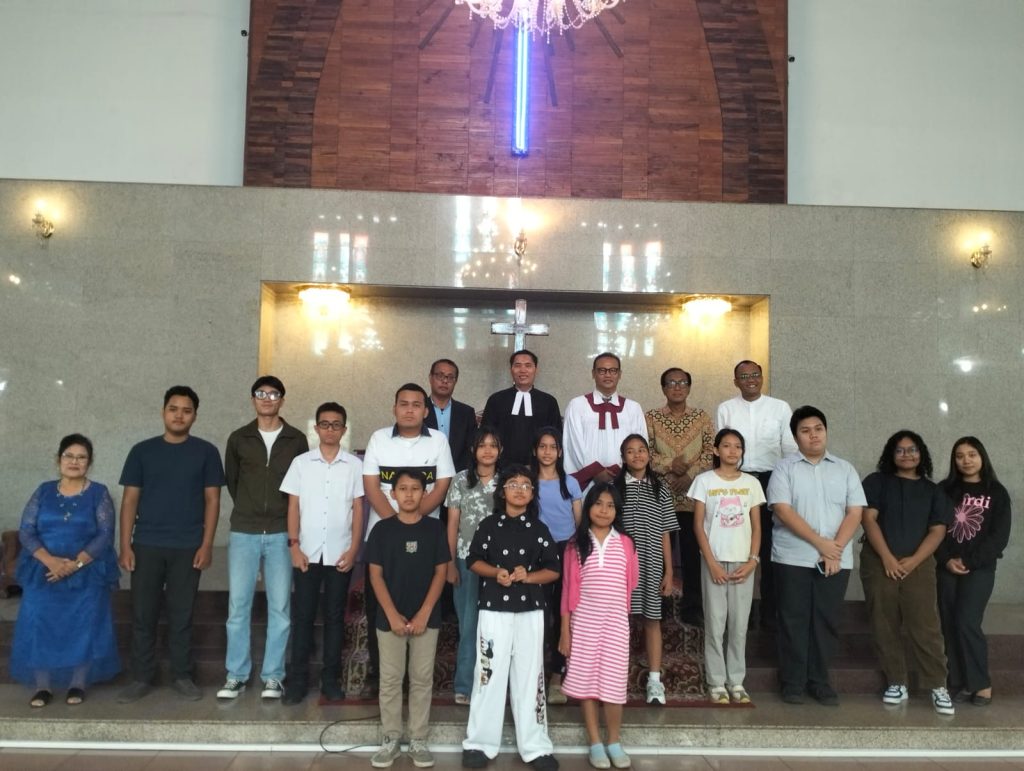 HKBP Medan Sudirman Gelar Ibadah Pemberangkatan Ujian Akhir Bagi Anak-anak Jemaat