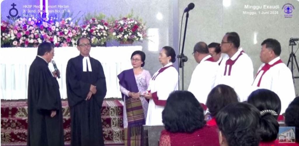 HKBP Medan Sudirman Gelar Pemberangkatan Pdt. Maruli Siregar, S.Th dan Pengukuhan Pdt. Mangatur J. Simanungkalit, S.Th