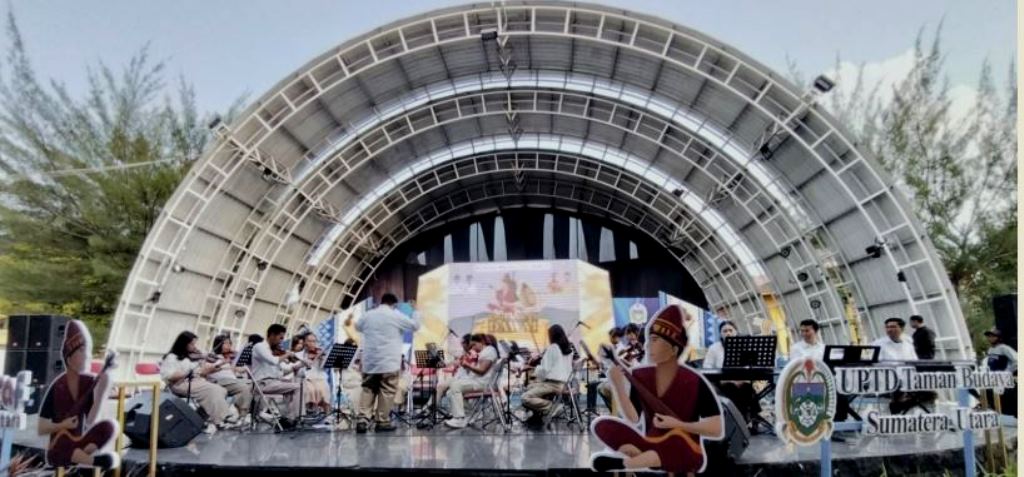 Penampilan Memukau Tim Orkestra HKBP Medan Sudirman di Ajang Pagelaran Dawai Sumut 2025